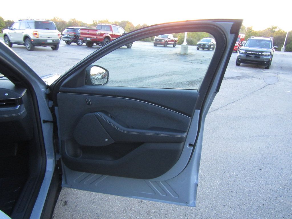 New 2025 Ford Mustang Mach-E GT w/ Interior Protection Package AWD/4WD image 36