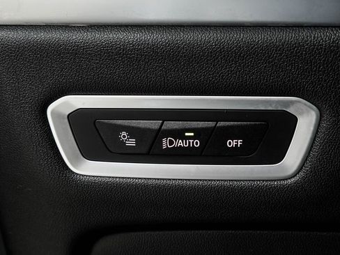 Used 2024 BMW X7 M60i w/ Executive Package image 45