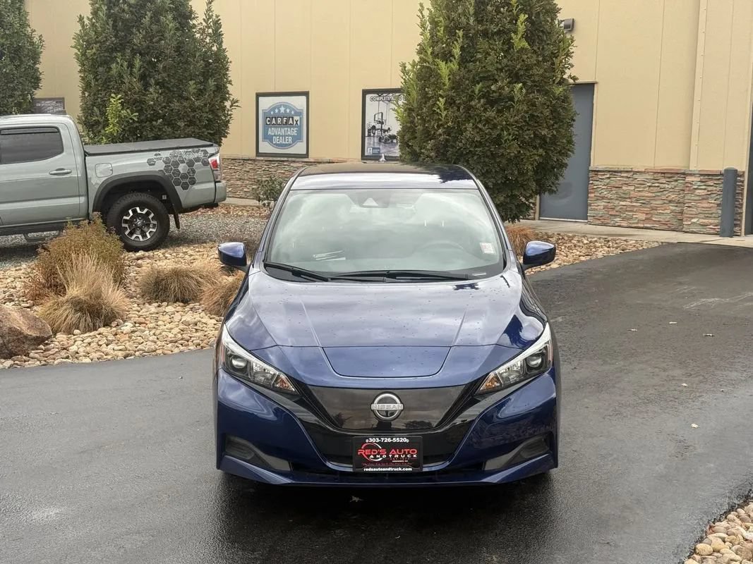 Used 2025 Nissan Leaf S FWD image 29