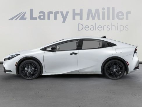 New 2026 Toyota Prius AWD image 6