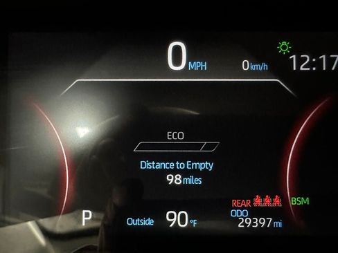 Used 2025 Toyota RAV4 XLE FWD image 24