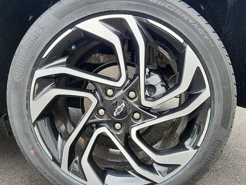 New 2026 Chevrolet TrailBlazer RS w/ Convenience Package FWD image 9