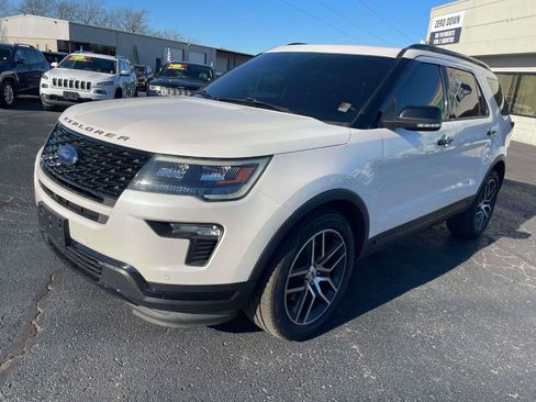 Used 2018 Ford Explorer Sport w/ Equipment Group 401A image 2