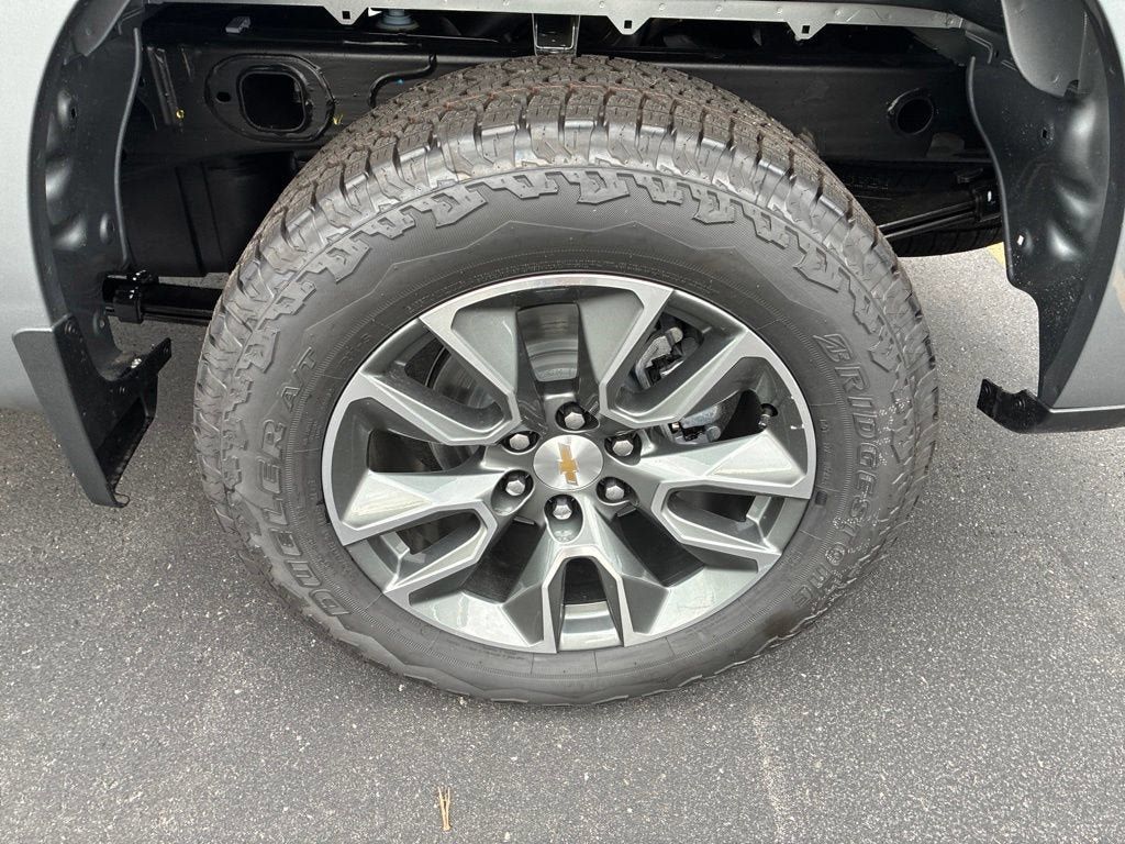 New 2026 Chevrolet Silverado 1500 LT AWD/4WD image 42