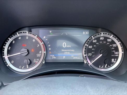 Used 2023 Toyota Highlander XLE FWD image 26