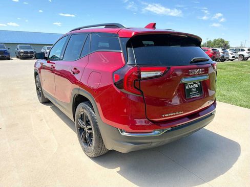 Used 2023 GMC Terrain AT4 AWD/4WD image 4