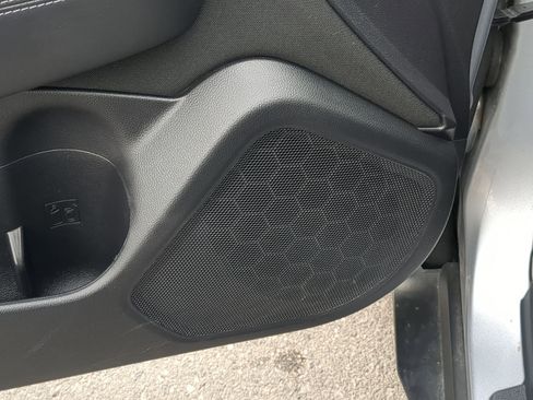 Used 2019 Subaru Outback 2.5i Premium image 15