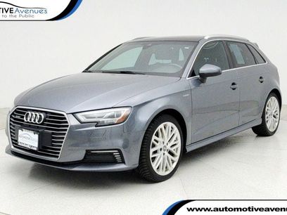 Used 2018 Audi A3 e-tron Prestige w/ Prestige Package