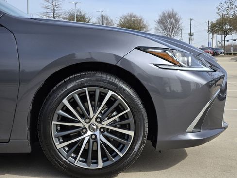 Certified 2023 Lexus ES 350 w/ Premium Package image 8