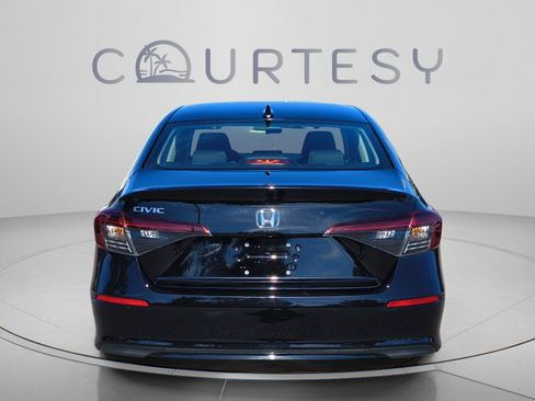 Used 2025 Honda Civic LX image 4