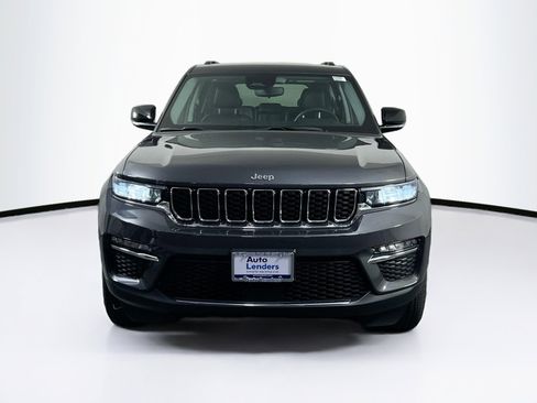 Used 2023 Jeep Grand Cherokee Limited image 2