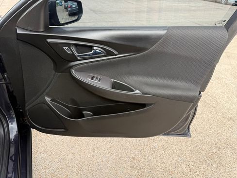 Used 2023 Chevrolet Malibu LT w/ Driver Confidence Package image 24