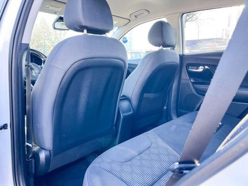 Certified 2022 Kia Niro LXS w/ Digital Cluster Package image 12