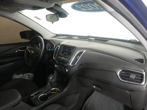Used 2022 Chevrolet Equinox LT FWD image 34