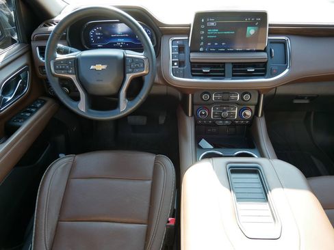 Used 2023 Chevrolet Tahoe High Country AWD/4WD image 18