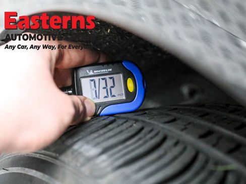 Used 2023 Ford Edge SEL image 27