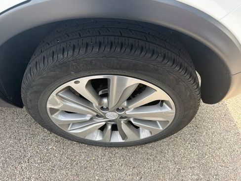 Used 2019 Buick Encore Preferred FWD image 8