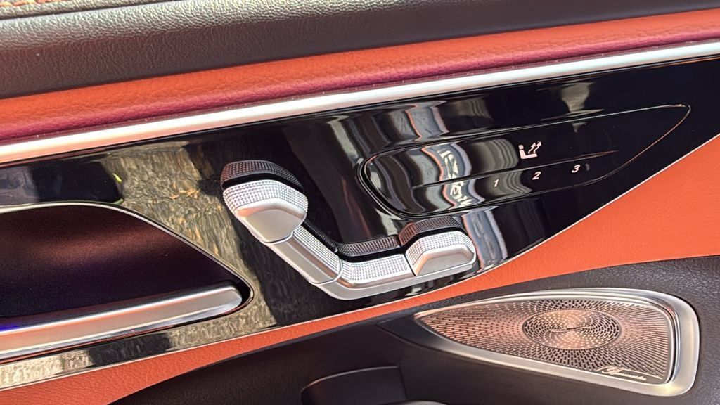 Certified 2024 Mercedes-Benz C 300 4MATIC Sedan image 20