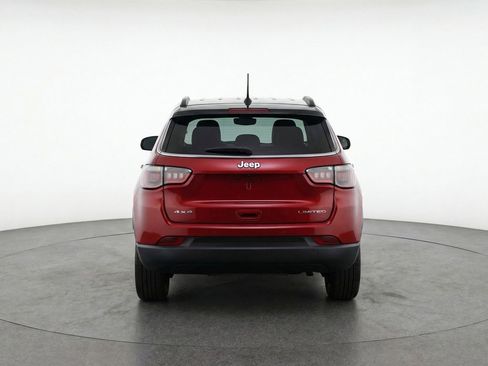 Used 2025 Jeep Compass Limited AWD/4WD image 7