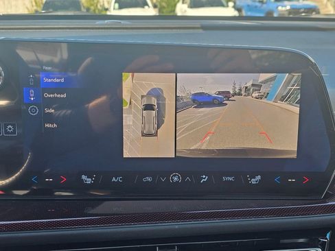 New 2026 Chevrolet Traverse Z71 image 34