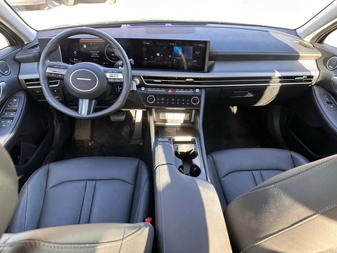 Certified 2025 Hyundai Sonata Limited image 17