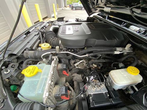 Used 2018 Jeep Wrangler Unlimited Sport AWD/4WD image 60