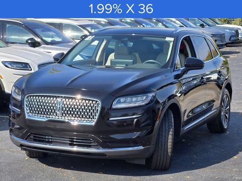 Certified 2021 Lincoln Nautilus FWD w/ Equipment Group 101A image 3