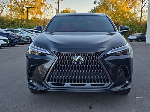 Used 2024 Lexus NX 300h AWD w/ Luxury Package image 2