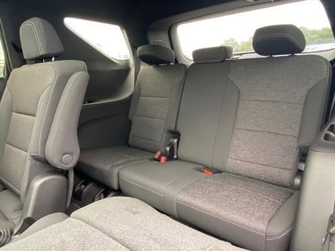 New 2026 Chevrolet Traverse LT w/ Sun and Wheel Package image 23