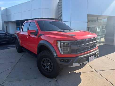 Used 2022 Ford F150 Raptor w/ Raptor 37 Performance Package AWD/4WD image 3