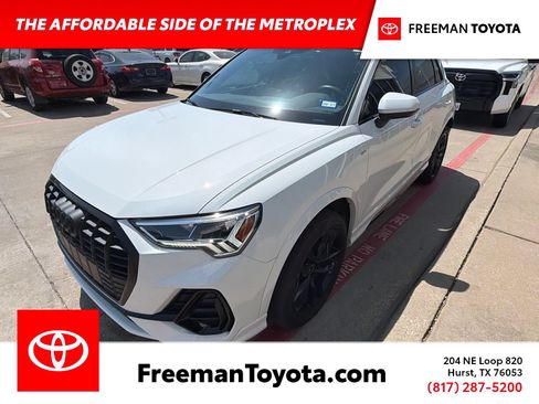Used 2024 Audi Q3 2.0T Premium Plus AWD/4WD image 1