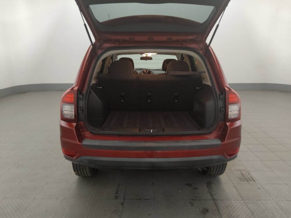 Used 2015 Jeep Compass Sport w/ Power Value Group AWD/4WD image 29
