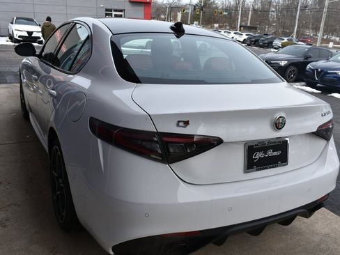 New 2025 Alfa Romeo Giulia AWD image 5