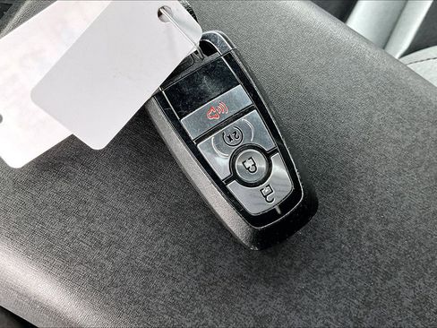 Used 2024 Ford Bronco Black Diamond AWD/4WD image 12