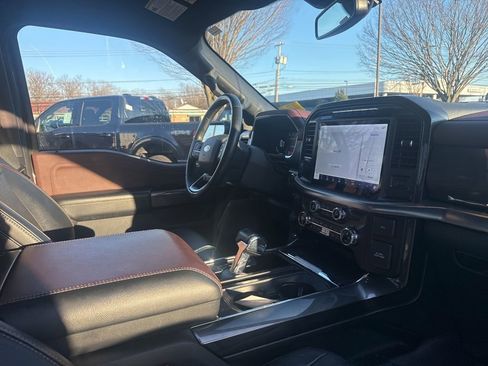 Used 2021 Ford F150 Lariat w/ Equipment Group 502A High image 16