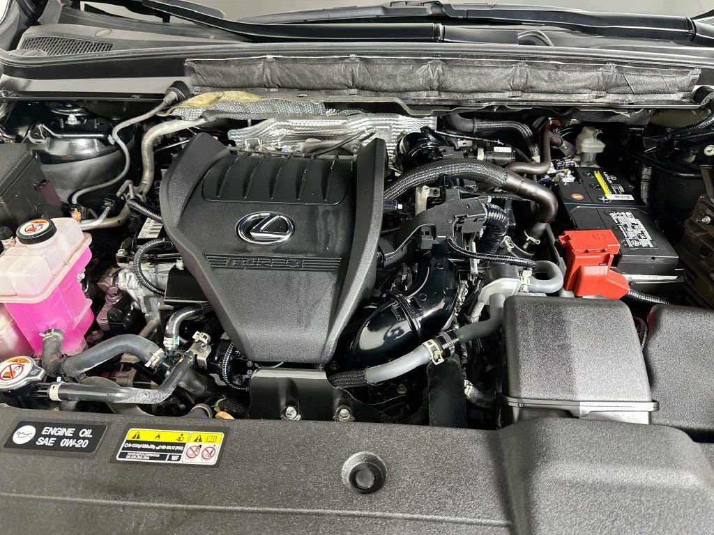 Used 2023 Lexus RX 350 Premium Plus w/ Cold Area Package FWD image 31