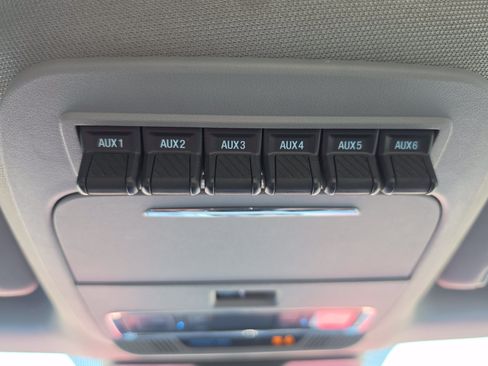 Used 2023 Ford F350 Lariat w/ Lariat Ultimate Package AWD/4WD image 33