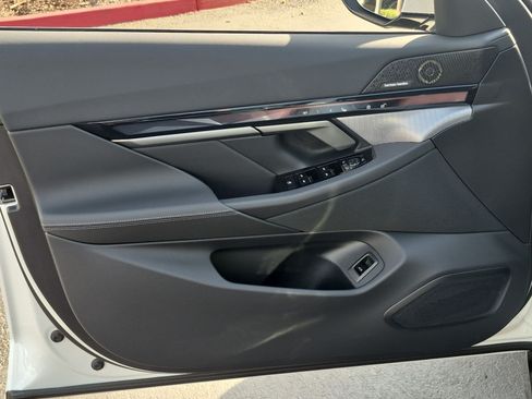 New 2027 BMW i5 eDrive40 w/ M Sport Package RWD image 14
