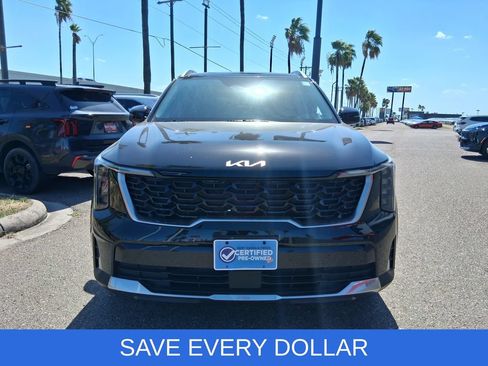 Used 2024 Kia Sorento S w/ Panoramic Sunroof Package FWD image 2