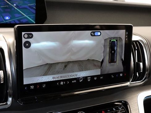 New 2025 Ford Expedition Max Platinum w/ Driver's Package image 22