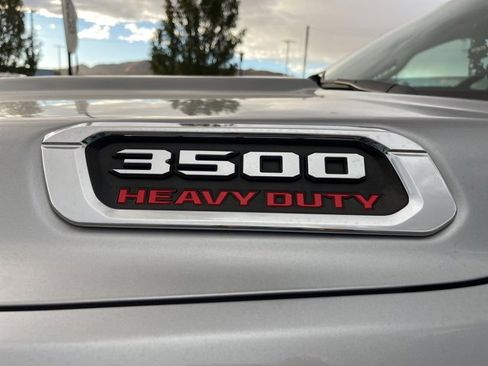 Used 2020 RAM 3500 Laramie image 10