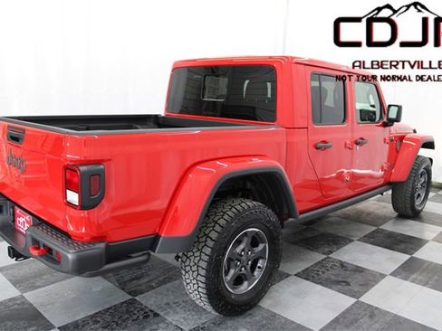 Used 2023 Jeep Gladiator Rubicon w/ Cold Weather Group image 7