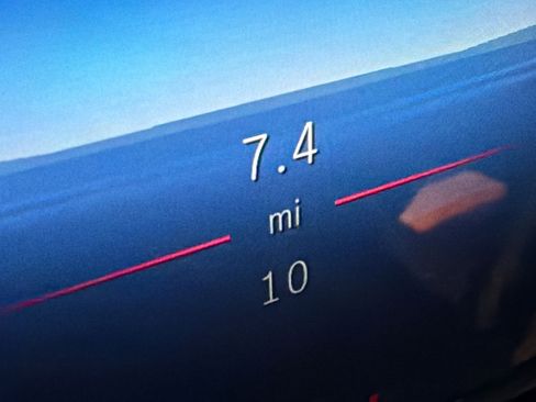 Used 2026 Mercedes-Benz E 53 AMG e 4MATIC Sedan image 21