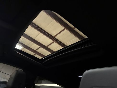 Used 2024 GMC Sierra 2500 AT4 w/ Technology Package image 13