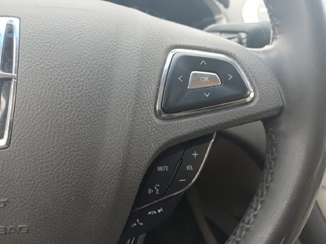 Used 2016 Lincoln MKZ w/ Equipment Group 300A Reserve FWD image 6