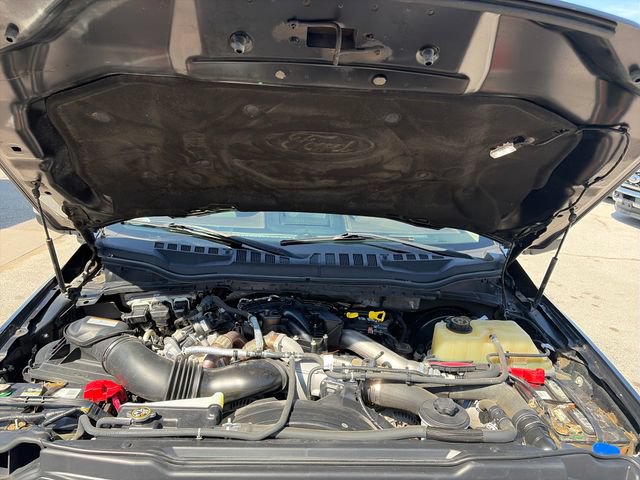 Used 2019 Ford F250 Limited AWD/4WD image 22