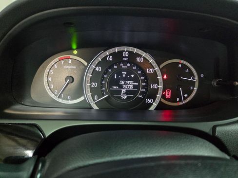 Used 2016 Honda Accord LX image 25