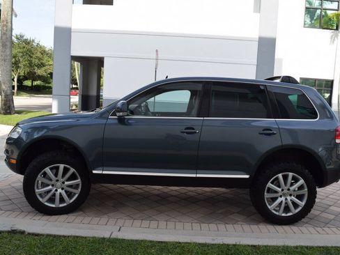 Used 2004 Volkswagen Touareg V10 TDI AWD/4WD image 5