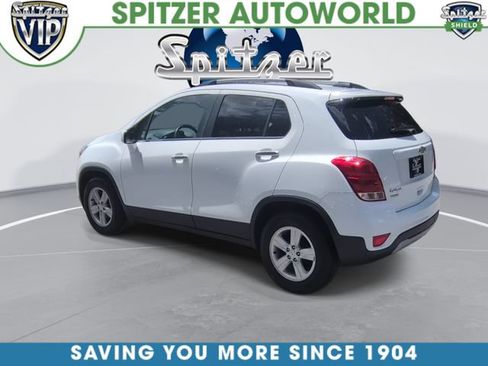 Used 2019 Chevrolet Trax LT w/ LT Convenience Package FWD image 7