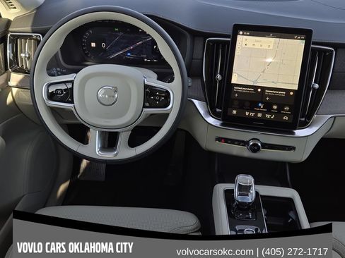 Used 2026 Volvo XC90 B6 Ultra w/ Protection Package Premier AWD/4WD image 27